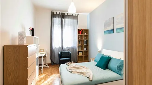 Rooms in Buccinasco - photo 1