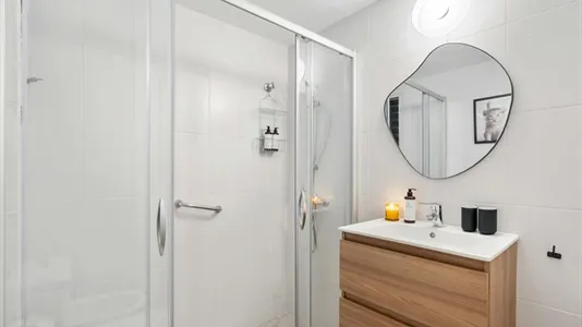 Rooms in Barcelona Eixample - photo 7