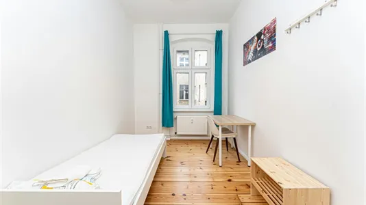 Rooms in Berlin Friedrichshain-Kreuzberg - photo 2