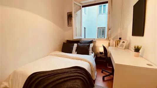 Rooms in Madrid Salamanca - photo 5