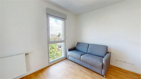 Apartments in Dijon - photo 2