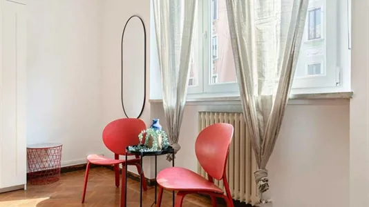 Rooms in Milano Zona 8 - Fiera, Gallaratese, Quarto Oggiaro - photo 2