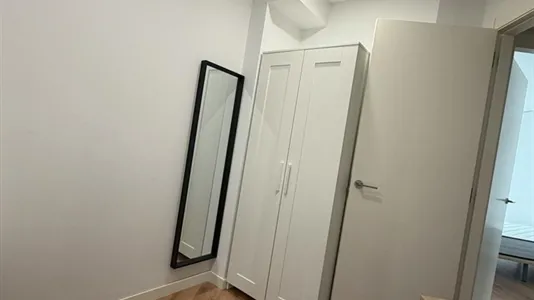 Rooms in Sabadell - photo 4