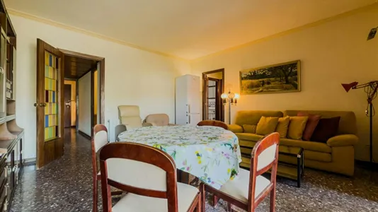 Apartments in Barcelona Eixample - photo 4