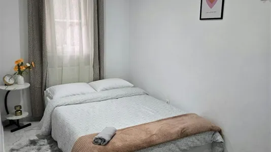 Rooms in Charleroi - photo 2