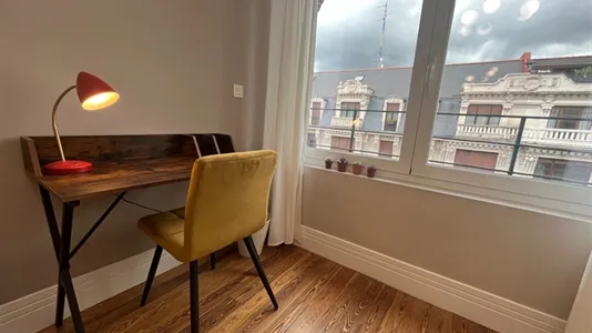 Rooms in Bilbao - photo 10