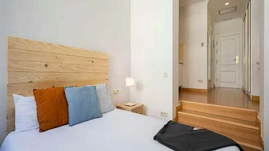 Rooms in Madrid Centro - photo 6