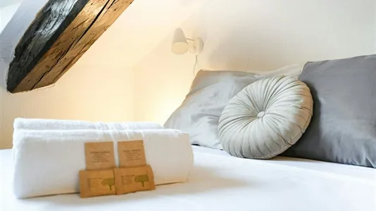 Apartments in Turin - photo 4