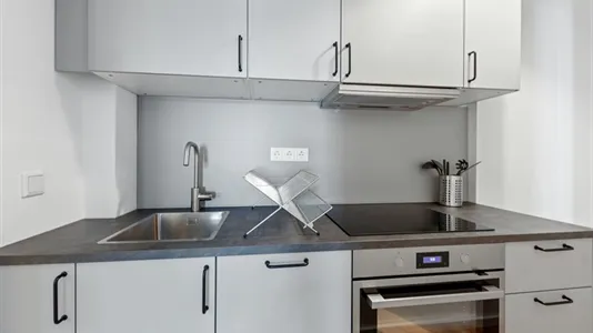 Rooms in Berlin Mitte - photo 9