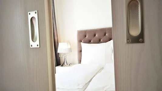 Apartments in Frankfurt Süd - photo 4