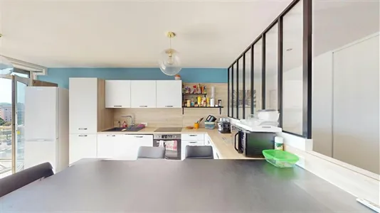 Rooms in Saint-Julien-en-Genevois - photo 6