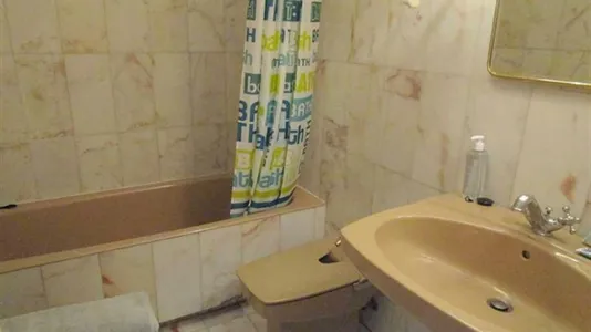 Rooms in Madrid Centro - photo 3