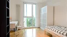 Room for rent, Munich, &lt;span class=&quot;blurred street&quot; onclick=&quot;ProcessAdRequest(13541239)&quot;&gt;&lt;span class=&quot;hint&quot;&gt;See streetname&lt;/span&gt;[xxxxxxxxxxxxx]&lt;/span&gt;