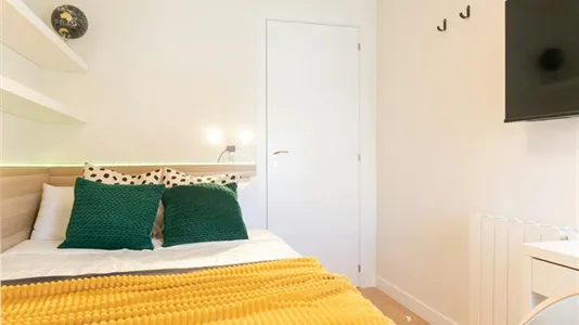 Rooms in Madrid Moncloa-Aravaca - photo 2