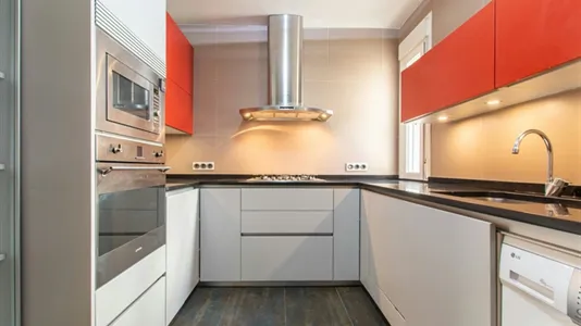 Rooms in Madrid Retiro - photo 9