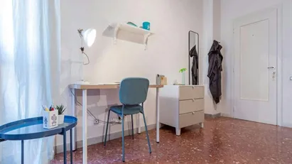 Room for rent in Roma Municipio IV – Tiburtino, Rome