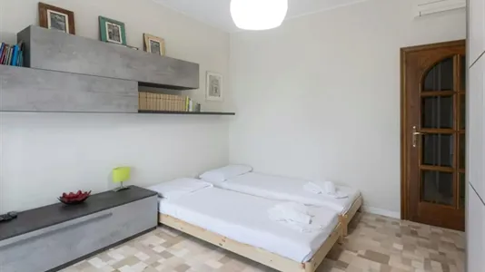 Apartments in Milano Zona 8 - Fiera, Gallaratese, Quarto Oggiaro - photo 3