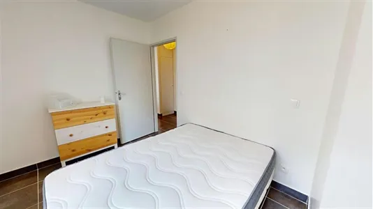 Apartments in Bordeaux - photo 7