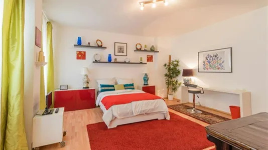 Apartments in Berlin Charlottenburg-Wilmersdorf - photo 6