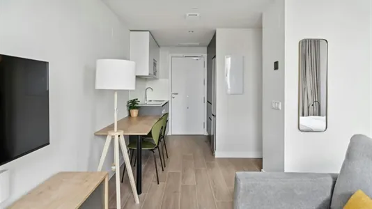 Apartments in Cañada Real de la Galiana - photo 5