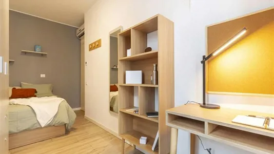 Rooms in Padua - photo 2