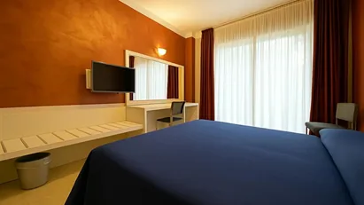 Room for rent in Novara, Piemonte