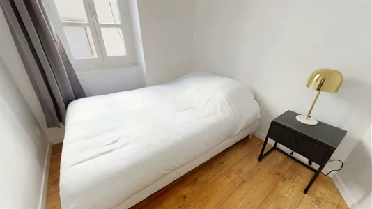 Apartments in Lyon - photo 3