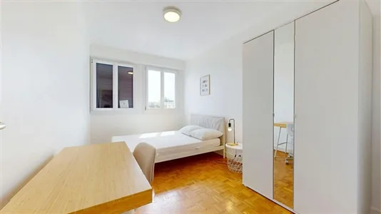 Rooms in Clermont-Ferrand - photo 2