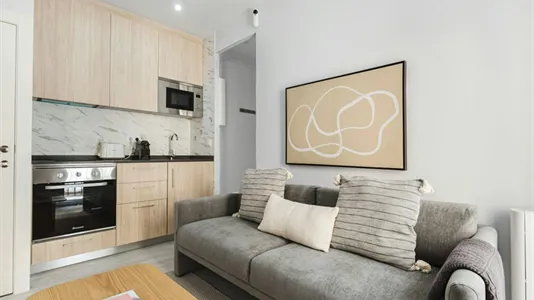 Apartments in Barcelona Ciutat Vella - photo 7