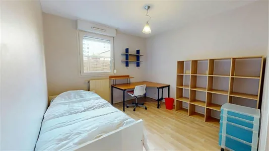 Rooms in Lyon - photo 1