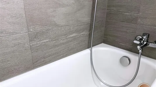 Rooms in Zürich Distrikt 10 - photo 8