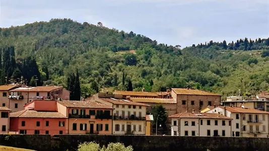 Houses in Lastra a Signa - photo 2