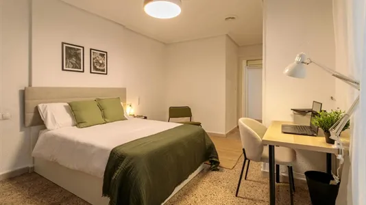 Rooms in Alicante/Alacant - photo 3