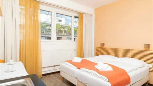 Apartments in Vienna Favoriten - photo 1