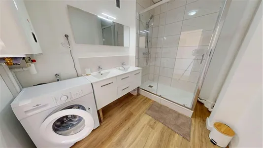 Rooms in Lyon - photo 10