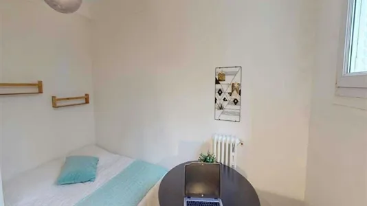 Rooms in Paris 17ème arrondissement - photo 3