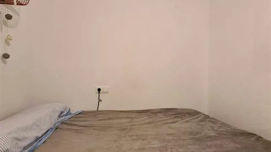 Rooms in Valencia L'Eixample - photo 3