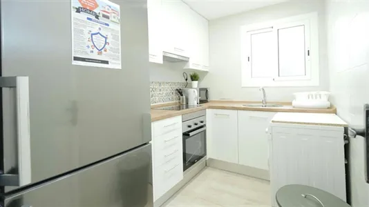 Rooms in Barcelona Eixample - photo 6