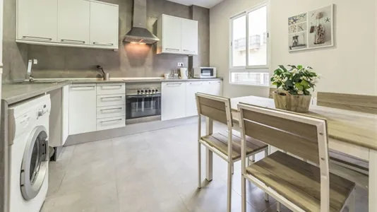 Rooms in Valencia Ciutat Vella - photo 5