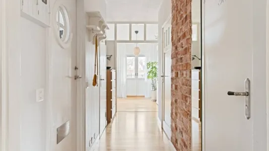 Apartments in Eskilstuna - photo 3