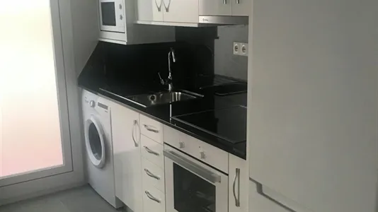 Rooms in Zaragoza - photo 2