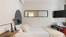 Room for rent, Valencia Ciutat Vella, Valencia (region), &lt;span class=&quot;blurred street&quot; onclick=&quot;ProcessAdRequest(11961512)&quot;&gt;&lt;span class=&quot;hint&quot;&gt;See streetname&lt;/span&gt;[xxxxxxxxxxxxx]&lt;/span&gt;