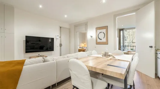 Rooms in Barcelona Eixample - photo 7