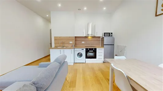 Apartments in Lyon - photo 7