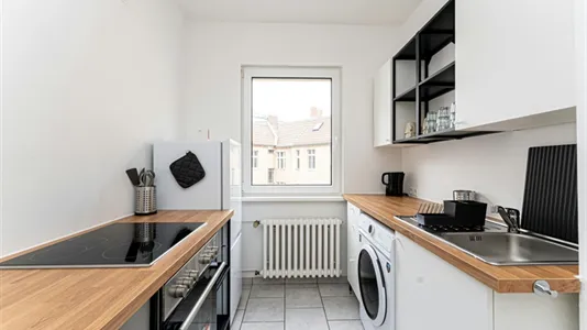 Rooms in Berlin Charlottenburg-Wilmersdorf - photo 8