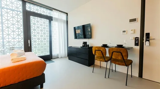 Apartments in Location is not specified - photo 3