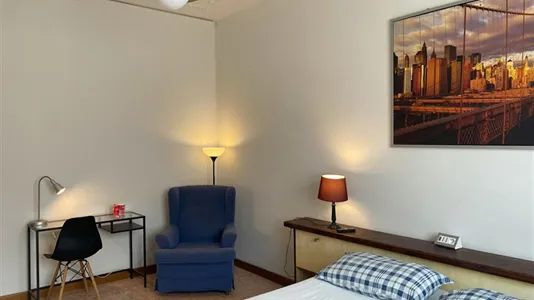 Rooms in Florence - photo 2