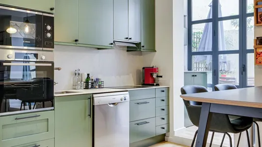 Apartments in Barcelona Eixample - photo 10