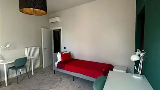 Rooms in Florence - photo 9