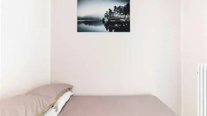 Room for rent in Milano Zona 9 - Porta Garibaldi, Niguarda, Milan